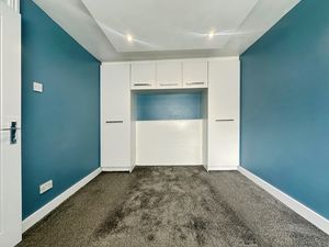 Bedroom 1 - click for photo gallery